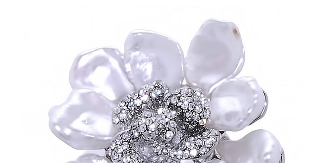 Dámská květinová brož s bílými metalickými perlami Orchira