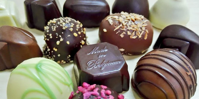 Ručně vyráběné belgické pralinky – mix druhů