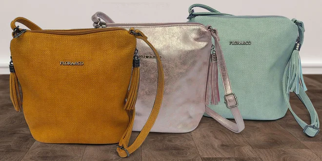Kabelka Flora&Co: šmrncovní a praktická