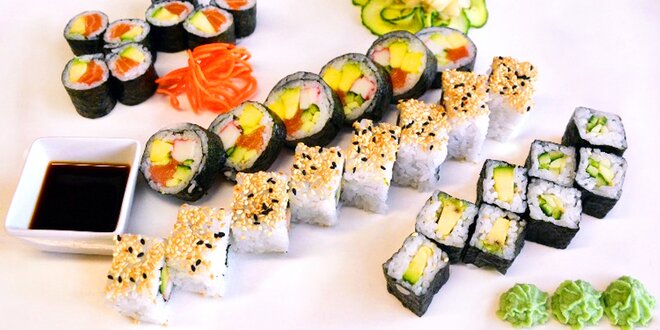 Precizně připravené sushi sety s 20 nebo 30 ks