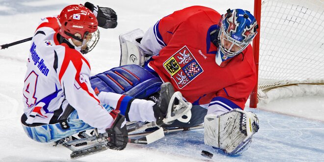 Dostaňte handicapované hokejisty na paralympiádu
