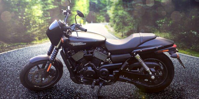 Legendární Harley-Davidson: na pár hodin či den