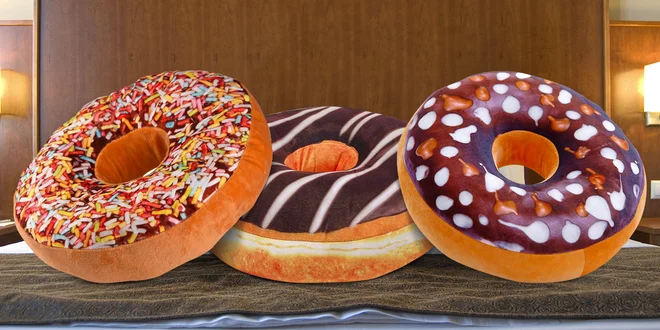 Polštář ve tvaru donutu