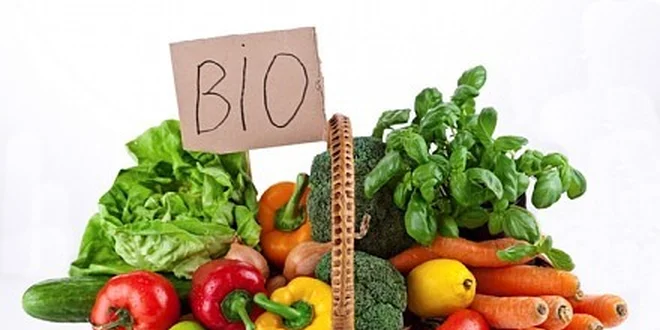 399 Kč za biobox čerstvého ovoce nebo zeleniny až do vaší kuchyně