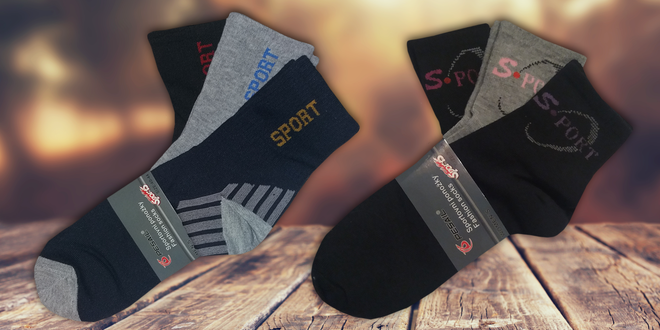 9 párů sportovních ponožek