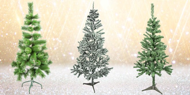 Krásné umělé vánoční jedličky a borovice
