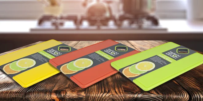 Výběr kuchyňských prkének z odolného plastu