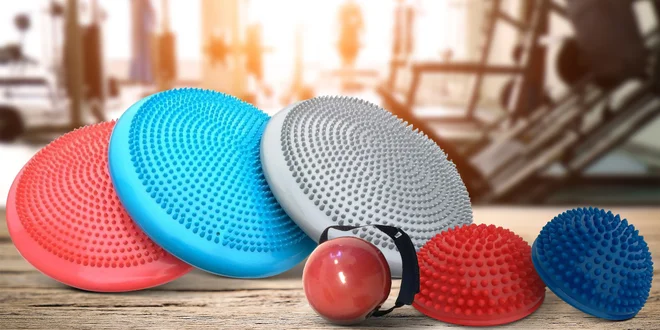 Masážní a balanční disk i další fitness pomůcky