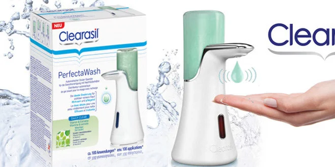 Čisticí gel na obličej - Clearasil Perfectawash