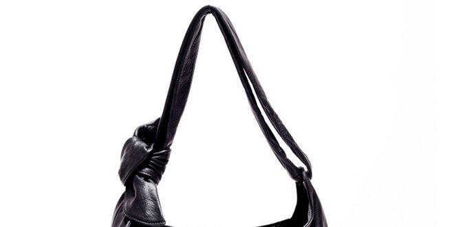 Dámská černá kožená kabelka s uzlem Carla Ferreri