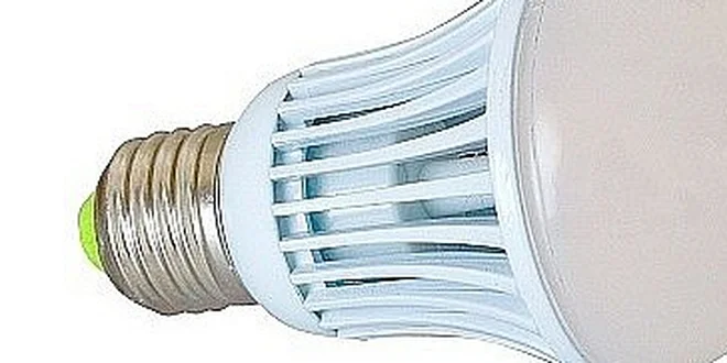 LED žárovka OLB 9 W E27
