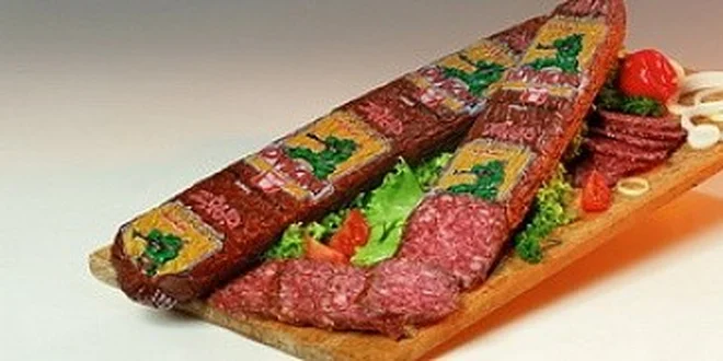 Lovecký salám (celá šiška Loveckého salámu- váha 550 g - 600 g)