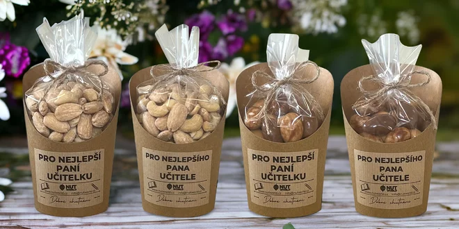 Pro učitele: mix slaných a sladkých oříšků i věnování
