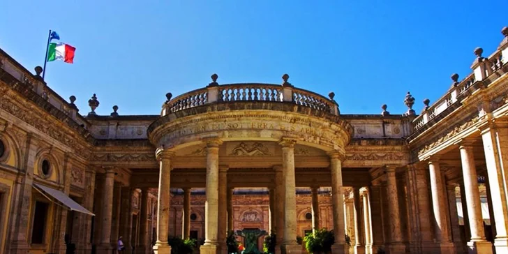 Montecatini Terme - mesto je známe ako jeden z najkrajších kúpeľov v Európe a vo svete 