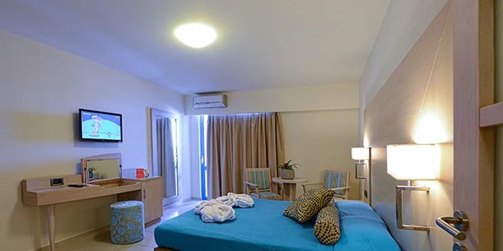 Bydlet budete v moderním pokoji typu Standard s vlastním balkonem.