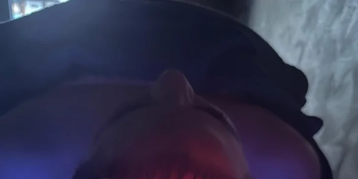 A čo tak trochu luxusu? Vo variantoch nájdete aj Head Spa Luxury, ktoré je spojením starostlivosti o vlasy a o pleť. 