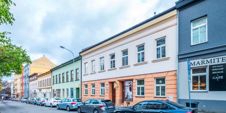 Salon najdete na Hrnčířské v srdci Brna.
