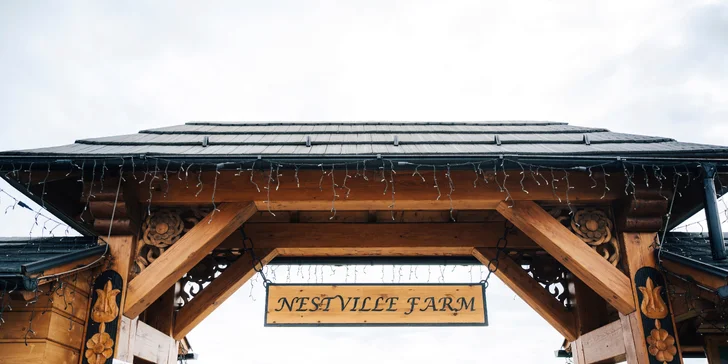 Rodinný den plný podnětů si užijete v Nestville Farm, kde můžete pozorovat zvířata zblízka.