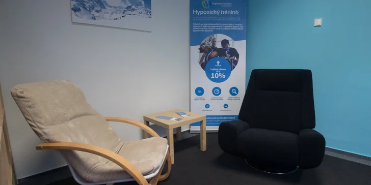 V centru si uděláte pohodlí, nasadíte masku a začnete inhalovat. 