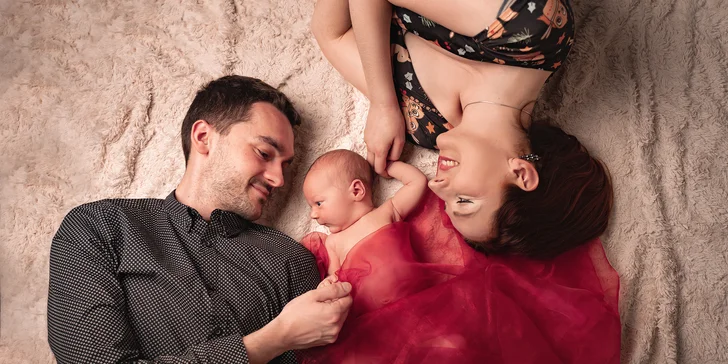 Na výběr je glamour focení, portréty nebo párové fotky.