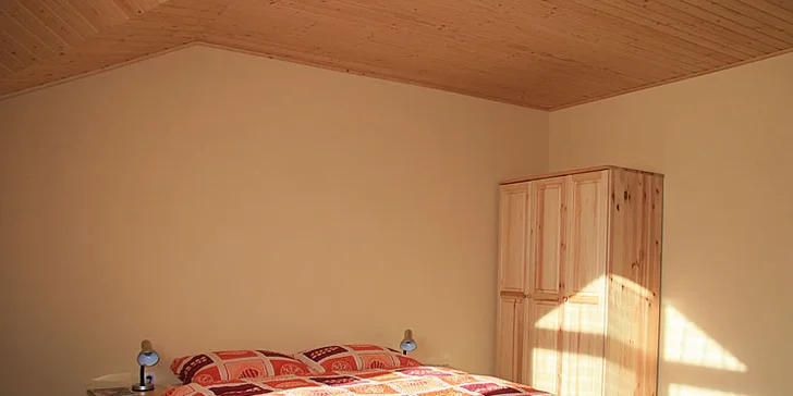Pokoje mají vždy 2 lůžka a 2 přistýlky.
