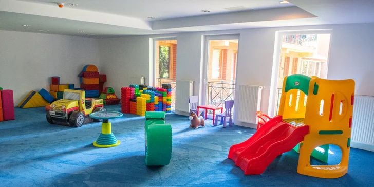 Tých najmenších určite poteší detský raj Azúr-Ka-Land.