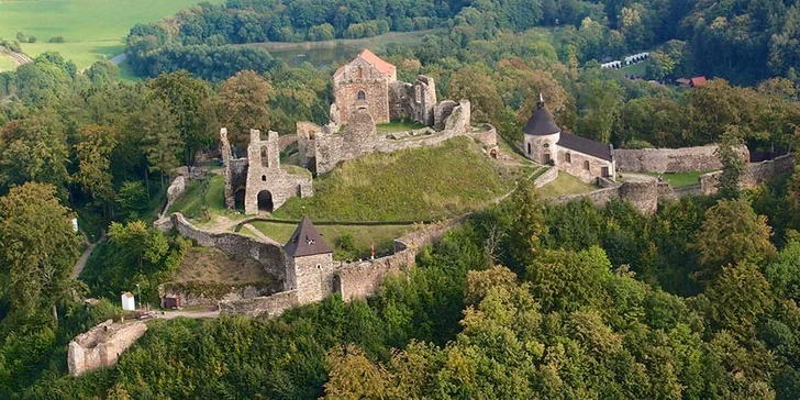 Nevynechejte ani návštěvu romantické zříceniny hradu Potštejn. 