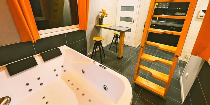 Odpočinek ve wellness domku s privátní vířivkou a finskou saunou pod Jizerkami