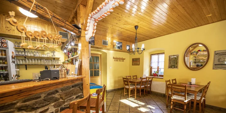 V restauraci si vychutnáte snídaně a večeře.