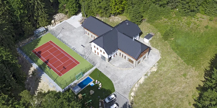 Nový komplex apartmánů je postavený na klidném místě kousek od Lipna.