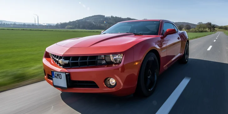 Nezapomenutelný zážitek v Chevroletu Camaro: 20 či 40 min. řízení nebo spolujízdy i pronájem na 3 hod.