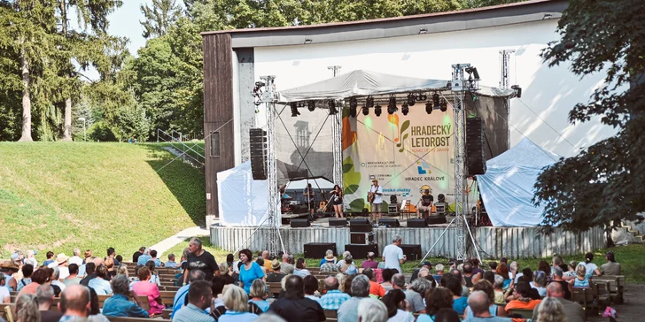 Oblíbené setkání s folkem se uskuteční 29. srpna 2026 v příjemném open-air prostředí Letního kina
Širák v Hradci Králové.