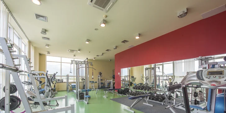 Fitness centrum splní nároky i profesionálních sportovců.