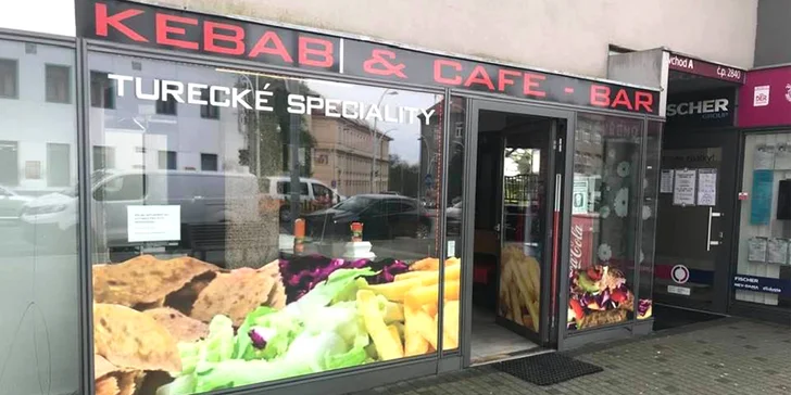 Ve všech případech si navíc můžete zvolit i dresing – česnekový, bylinkový, s chilli nebo kari. 
