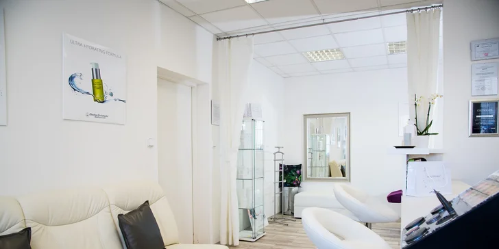 Nano rejuvenace je šetrná alternativa k mikrojehličkování.