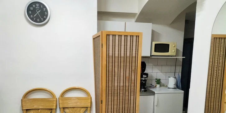  Lymfatická masáž je efektivním pomocníkem v boji proti celulitidě a otokům.