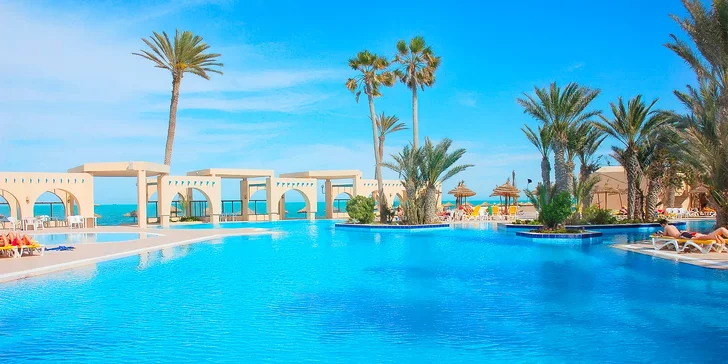 Hotel Zita Beach Resort**** u Djerby: v ceně all inclusive, letenky a transfery, pláž u hotelu