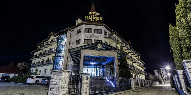 Hotel Klimek**** SPA nájdete v Muszyne, v malebnom prostredí pohoria Beskid Sądecki. 