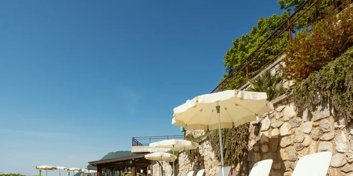Objednajte si drink a relaxujte.