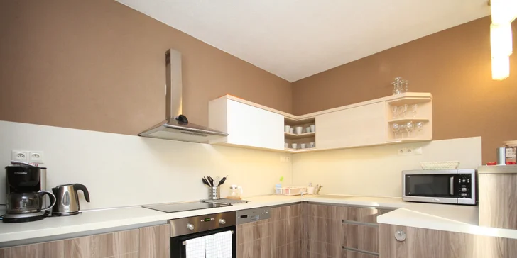 Každý apartmán disponuje veľkou kuchyňou s plným vybavením