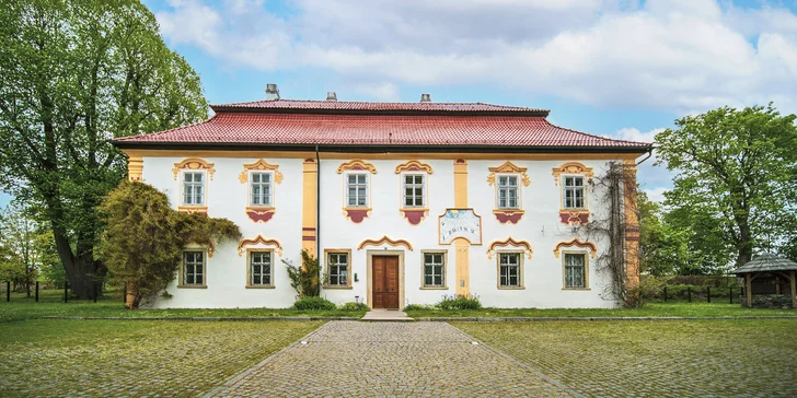 Rozprávkový pobyt v barokovom kaštieli pre pár aj rodinu, parkovanie zadarmo