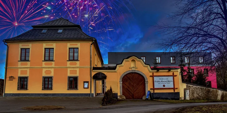 Oslavte silvestr na Vysočině: 4 dny s wellness, plnou penzí i ohňostrojem