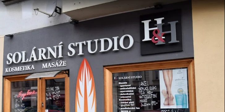 Tělové Procedury se nachází v solárním studiu H&H.