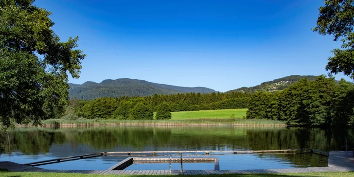 Zdarma máte také vstup na koupaliště Flatschacher See (2,1 km).
