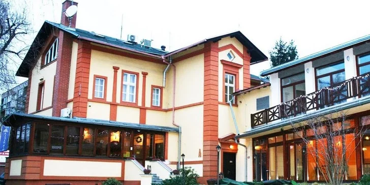 Restaurace Statečný kohout je součástí hotelu Alpin Avion.