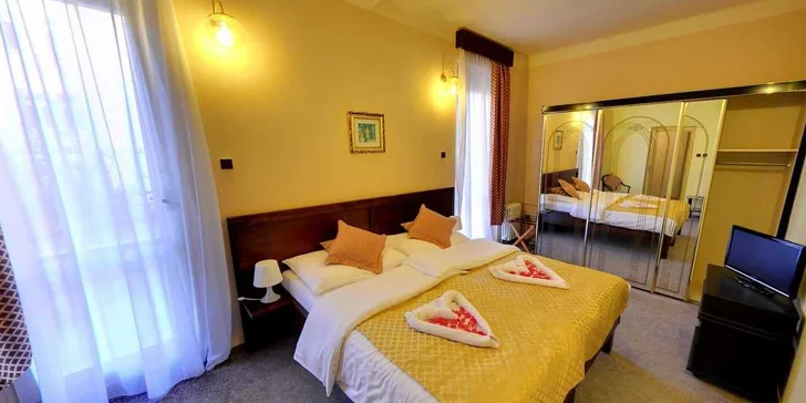 Čeká vás útulné ubytování v hotelu Roosevelt.