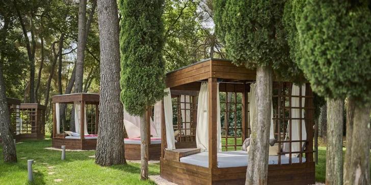 Hotel tiež ponúka bazénový komplex, kam máte neobmedzený vstup.