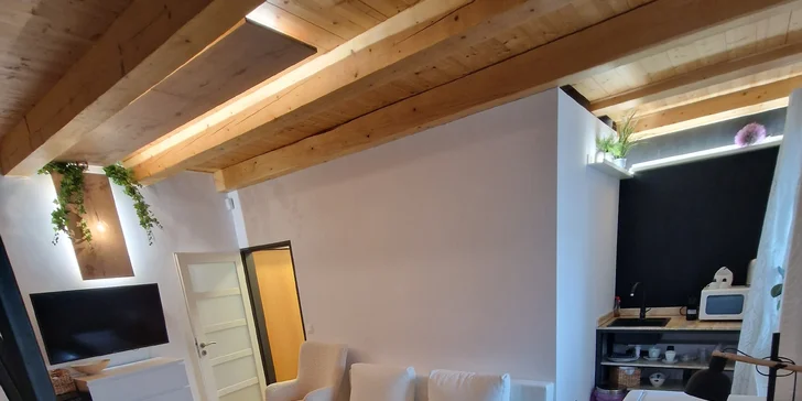 Z Prahy to sem máte ani ne tři čtvrtě hodiny jízdy. 