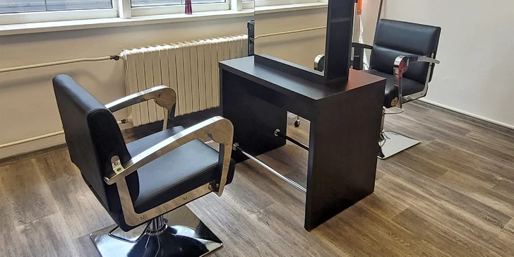 Kadeřnictví najdete v Tylově ulici. 