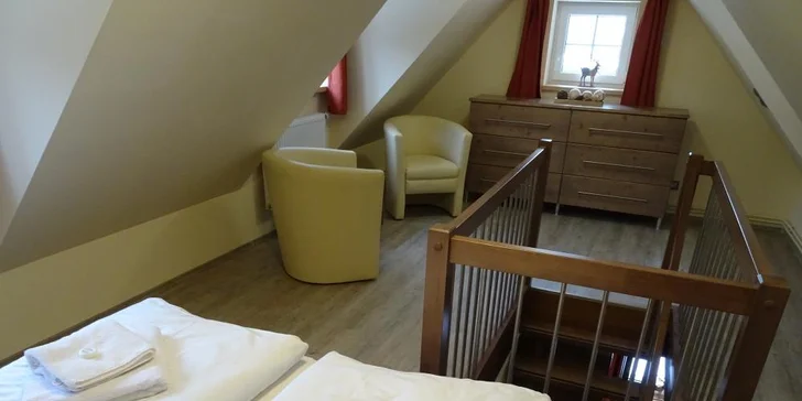 Apartmán Duplex vám nabídne mezonetové prostory se dvěma dvojlůžky.